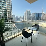 Urban Cozy 1Br Apartment With Canal View - Free Parking