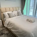 Stunning Brand New 1-Bedroom Apartment In Jvc
