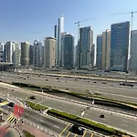 Dubai Marina- Cozy 2Bhk Apartment