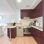 Stunning 2 Bedrooms In Central Difc