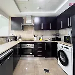 Brand New Spacious 1Br In O2 Residences, Jlt