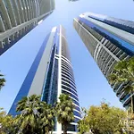 Damac Paramount - Luxury 2Br - Best City View - High Level