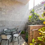 Modern Studio In Villa Pera Tower Jvc