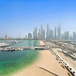Vayk - Stunning 2 Bd In Emaar Beachfront With Beach Access