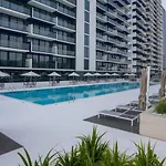 Comfortable 1 Bedroom With Big Balcony In Jvc