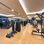 Luxury Apartments At Jw Marriott - Marina View