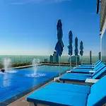 Pool In The Clouds With Burj Khalifa View, 2Br Apartment In Paramount Hotel Midtown