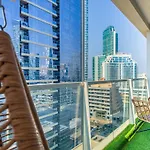 Super Luxury Flat Desing With Sea, Marina And Pool View
