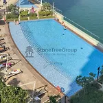 1Br Waterfront Apartment At 5242 Tower 2