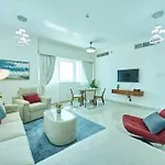 Svizona\'S 2Br In Dubai Marina