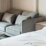 Charming Dubai Studio - Elegant
