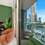 Direct Burj Khalifa & Fountain Views Lux 2Br