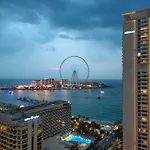 Ain View Homestay Jbr