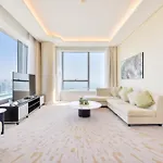 Ultra Luxury Palm Tower With Shared 5 Star Hotel Facilities By Qstay