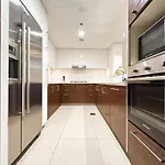 Urban Luxury 2Br With Spectacular Burj Khalifa View