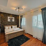Charming 2-Bedroom Villa In The Springs 14-By Al Sarya Holiday Home