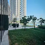 Luxurious Apartment With Sea View