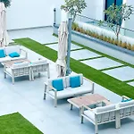 Modern Studio In Jvc - Pool, Gym & Bbq Access