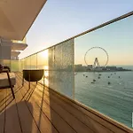 Luxury Beachfront 3 Bed Apt In Dubai Jbr
