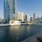 Cozy And Stunning Waterfront One Bed