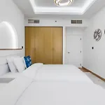 2Br Marina View - Beach Access - Sleeps 8 In Jbr