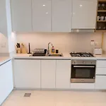 Ina Homes - 1Bhk Downtown Views Direct Access To Dubai Mall