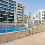 Stylish Urban Studio In Dubai