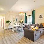 Family & Group Paradise - Jbr Beach 3 Min Walk - Ain Dubai Views - Heart Of Jbr - 14 People