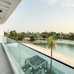World Class Luxurious 8 Bdr - Villa In Palm Jumeriah