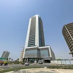 Bright And Warm 2-Bedroom Apartment In Al Barsha