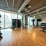 Premium 2 Bedroom High-Floor Apartment Offering Spectacular Burj Khalifa & Fountain Views, Steps Away From Dubai Mall - Downtown Dubai By Stayfinity - Max 8 Guests