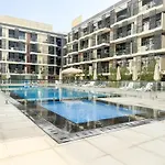 Tastefully Decorated 1 Bedroom In Jvc