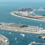 Exquisite 2-Bedroom Apartment With Sea View