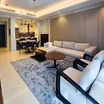 Luxurious 2-Bedroom Business Bay