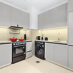 First Class 1Br Luxury Hideaway