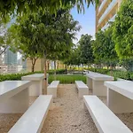 Luxe 2Br With Stunning Burj Khalifa Views