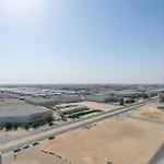 Primestay - Stylish Studio Apartment In Azizi Aura, Dubai