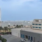 Beachfront Bliss Luxurious 3-Br Stay In Jbr