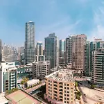 Cozy Urban 2Br Apartment In Dec Tower Marina
