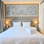 Stylish 1Br By The Lagoon In District One Meydan