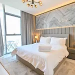 Stylish 1Br By The Lagoon In District One Meydan