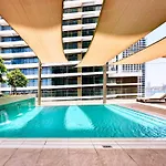 Beach Isle 2, Emaar Beachfront - Mint Stay