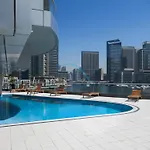 Contemporary 2Br With Own Outdoor Jacuzzi In The Point, Dubai Marina By Deluxe Holiday Homes