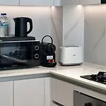 Stylish Loft New 1 Bedroom Apartmet In Jvc