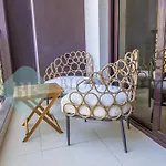 Bloomfields Cozy 1Br Iris Amber