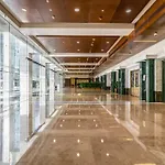 Silkhaus Elegant Studio With Burj Khalifa View And Balcony