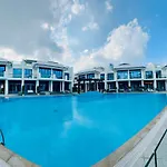 Estatesmen Palm Jumeirah Luxury Family Friendly Villa