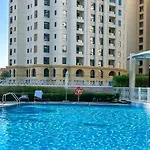 Spacious 2B Apt With Full Marina Views - Delphine
