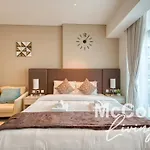 Beachfront Studio Right By Nakheel Mall