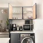 Silkhaus Modern 1Bdr Near Almas In East Lake